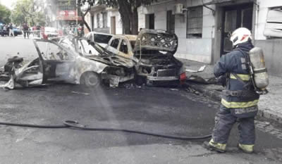 Taxi exploto en Recoleta